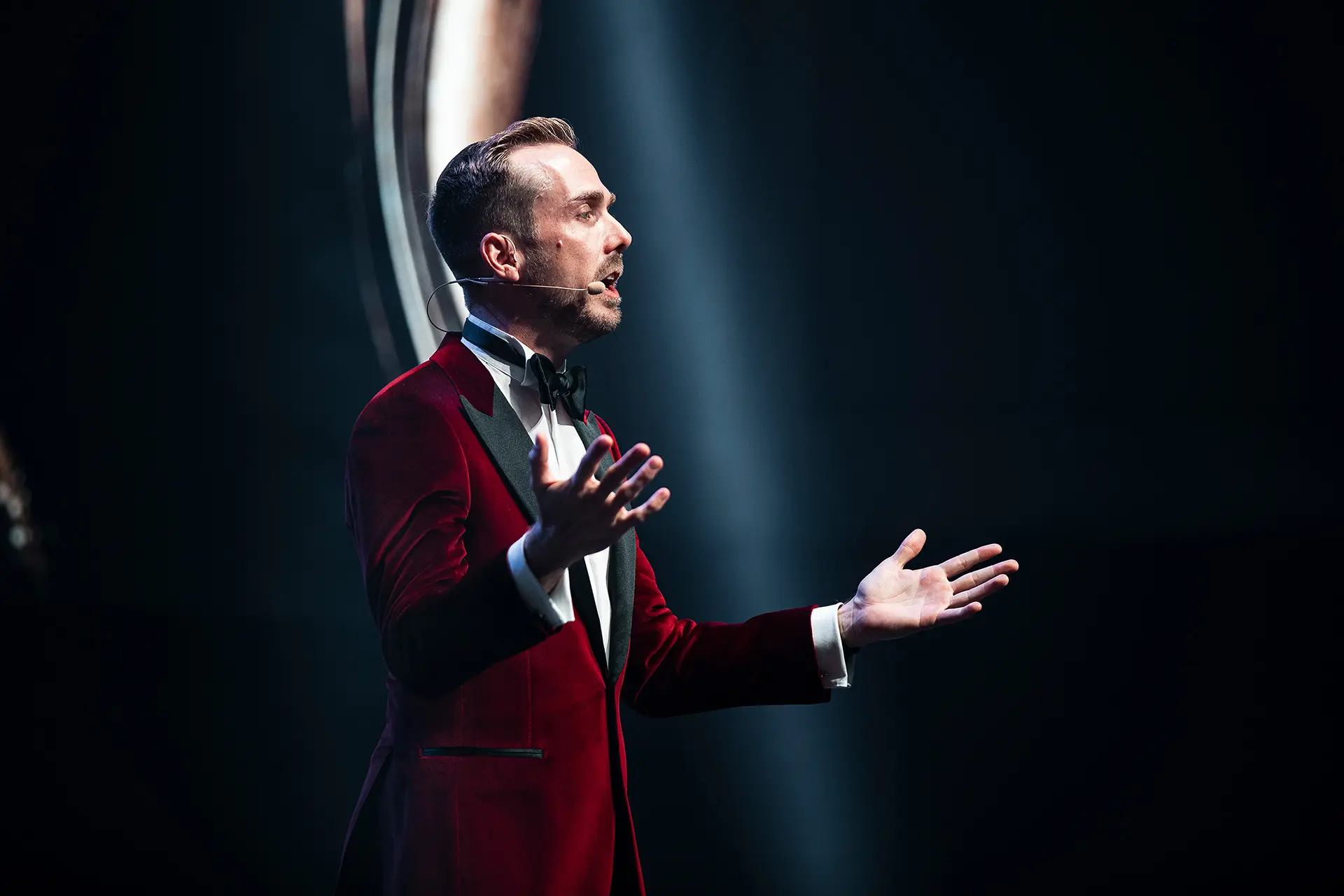 Gala Moderator Felix Uhlig bei der Midea Award Show