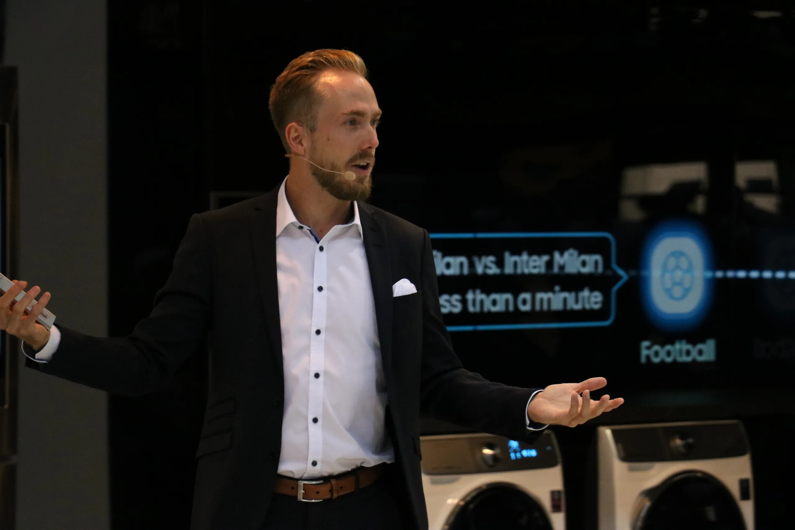Host Felix Uhlig on Samsung's Intelligent Home stage at IFA 2018 in Berlin